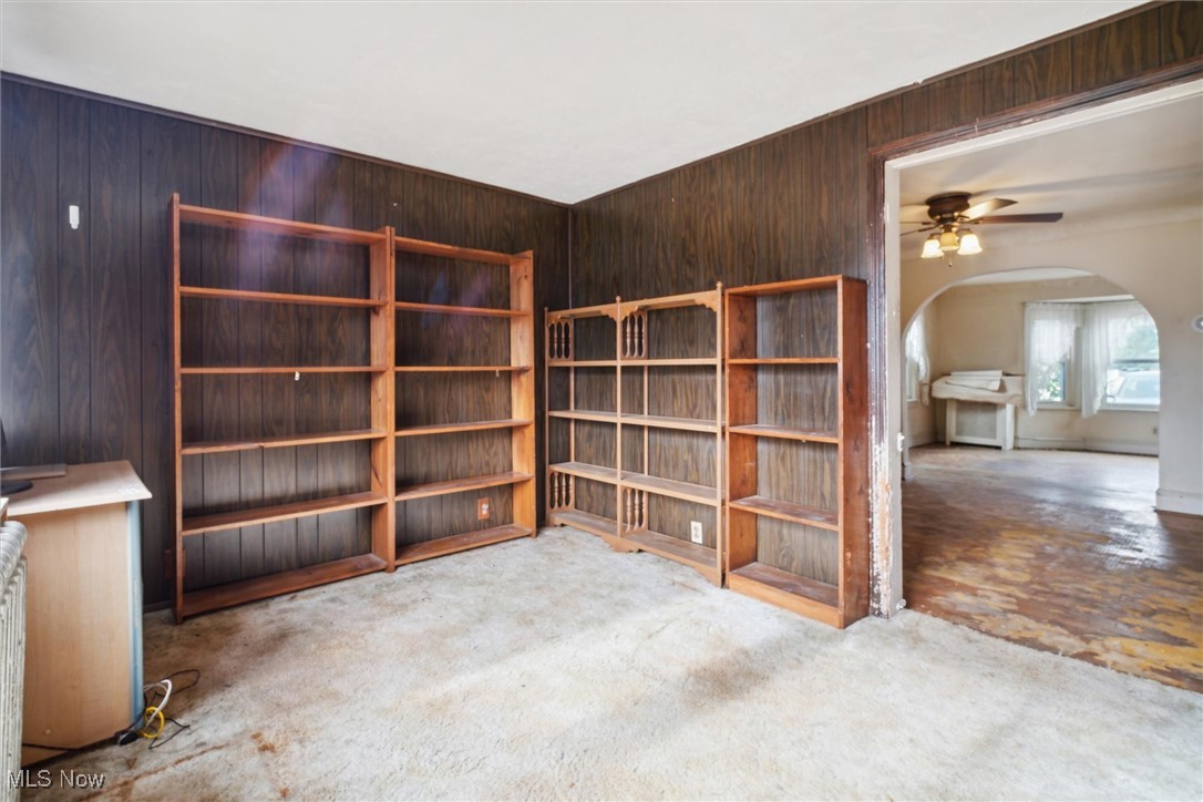 Eagle Point/Lk Allotment - Commercial Sale