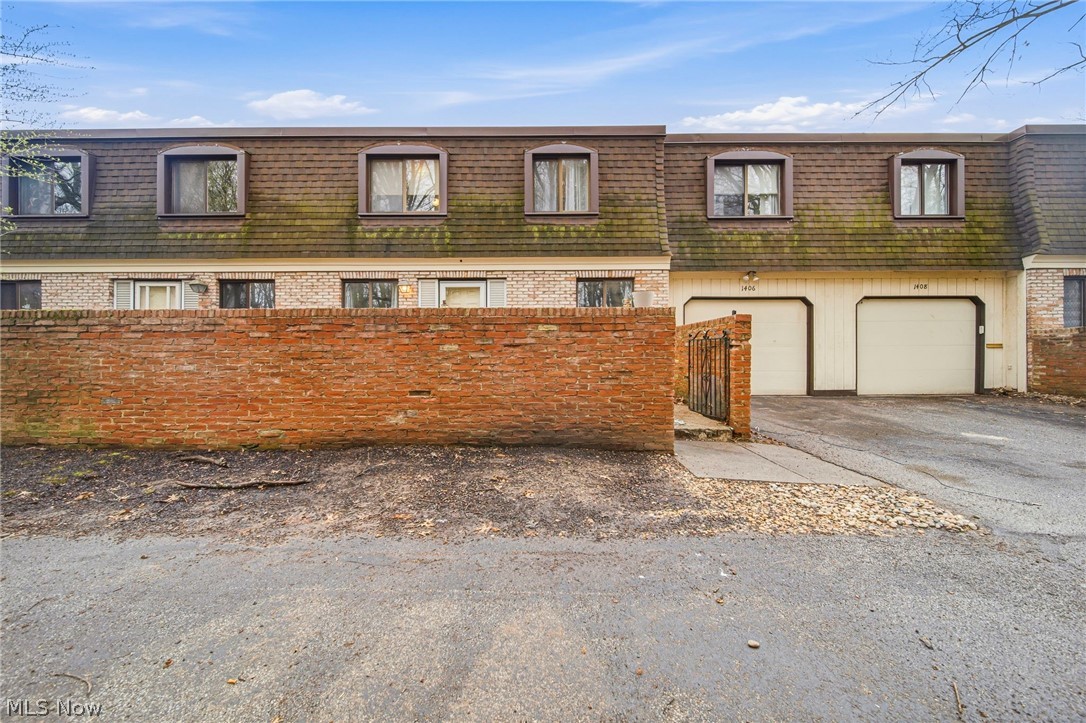 Cambridge Condo - Residential