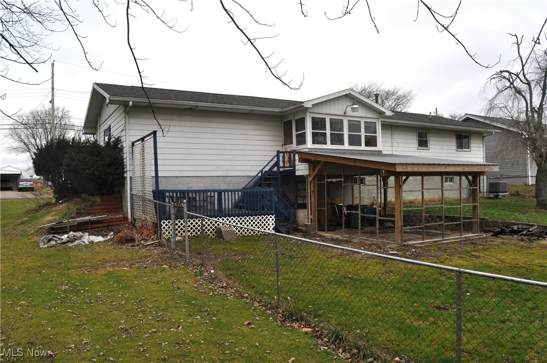 1026 Country Club Drive, Zanesville, Ohio image 6