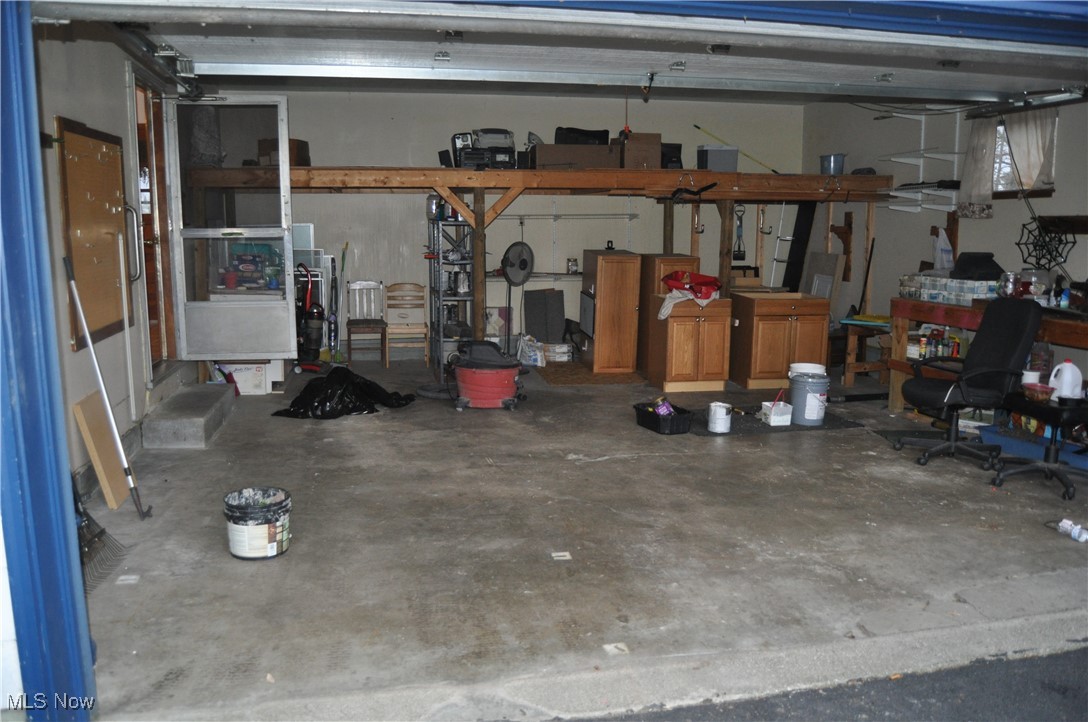 1026 Country Club Drive, Zanesville, Ohio image 32