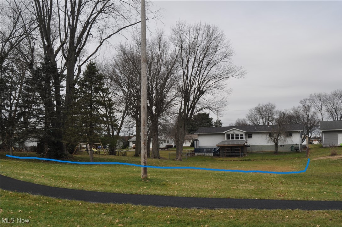 1026 Country Club Drive, Zanesville, Ohio image 4