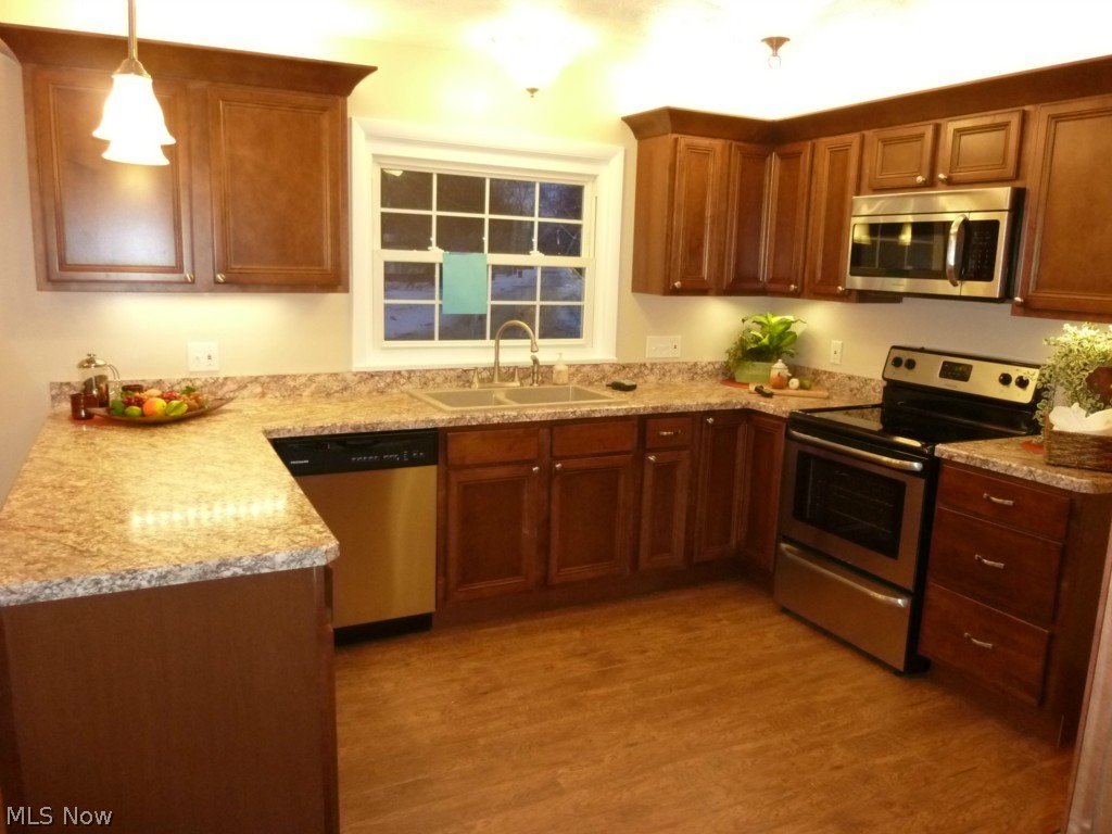 Madison Lakelands - Residential