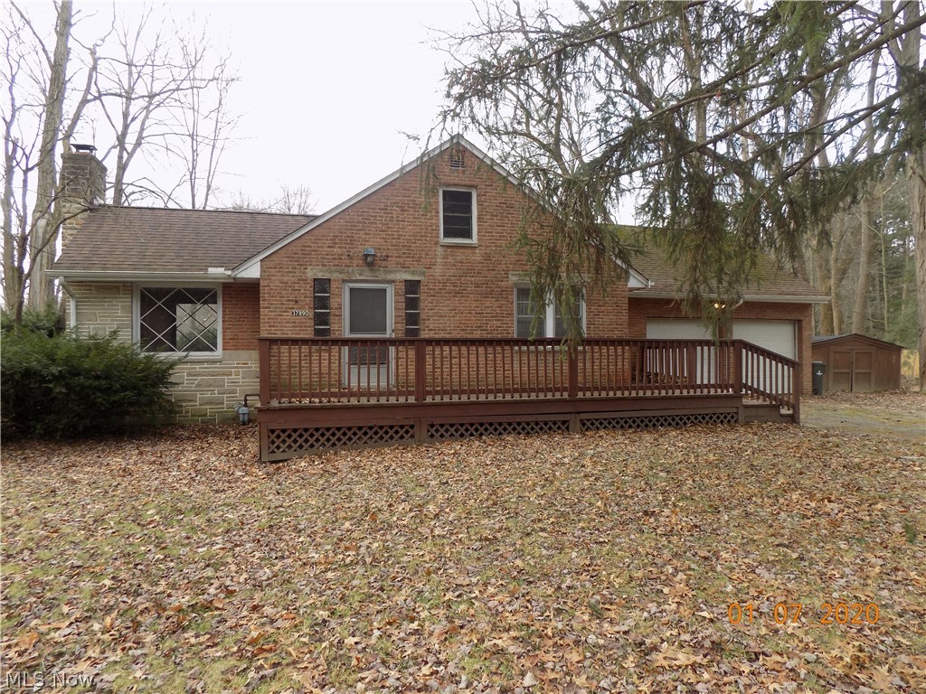 An orchard across the street! Just bring along your remodeling ideas along with a bucket of elbow grease and turn this bountiful bungalow into the home of your dreams! Sold as-is, no disclosures.