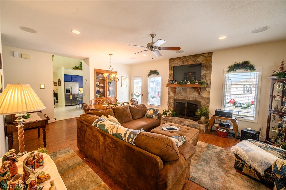 Willowdale Lake Cc Inc - Residential