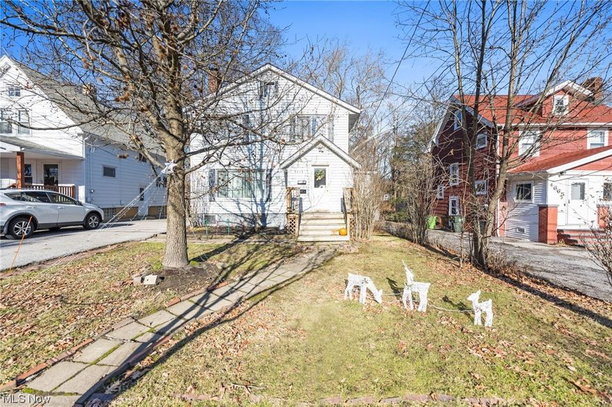 Welcome to this inviting multi-family home nestled in the heart of South Euclid. This well-maintained property offers a fantastic investment opportunity or a spacious residence for extended families. Perfect for investors with two separate units for rental income.
The lower unit features 3 bedrooms and 1 bath and the upper unit 2 bedrooms, 1 bath and a newly renovated kitchen, providing ample space and privacy. Currently both units occupied by the same tenant, this property offers immediate rental income for savvy investors. The existing lease agreement provides a stable foundation for your investment, allowing you to seamlessly step into a property with a reliable rental history. Enjoy the convenience of a ready-to-go investment!