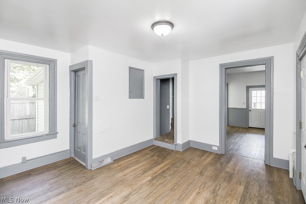 Angus Mcdonalds Add - Residential