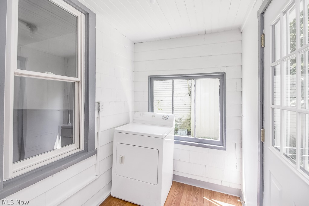 Angus Mcdonalds Add - Residential