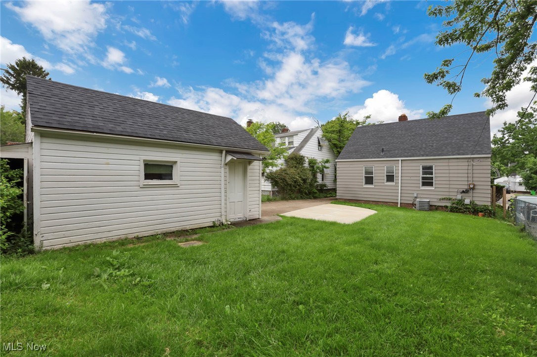 9611 Mccracken Road, Garfield Heights, Ohio image 29