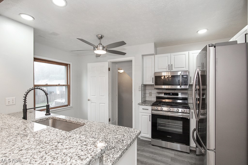 Selker-Himmel Inc Riverview Su - Residential