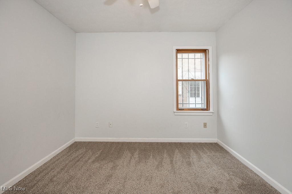 Selker-Himmel Inc Riverview Su - Residential