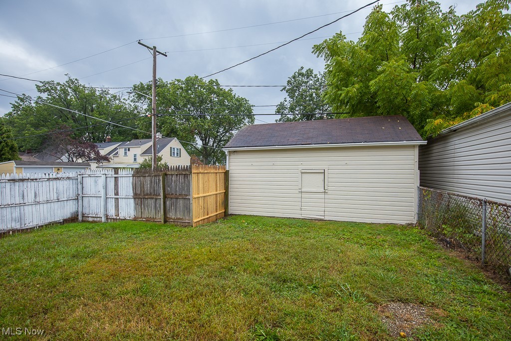 Selker-Himmel Inc Riverview Su - Residential