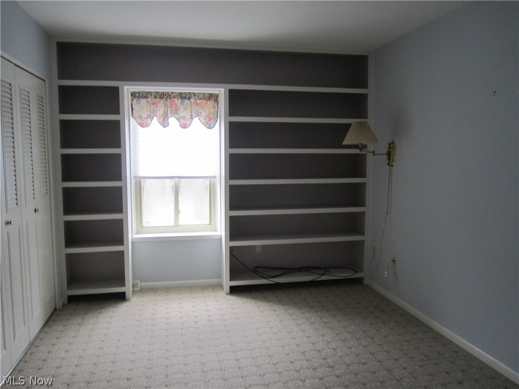 Granger Lake Condo - Residential