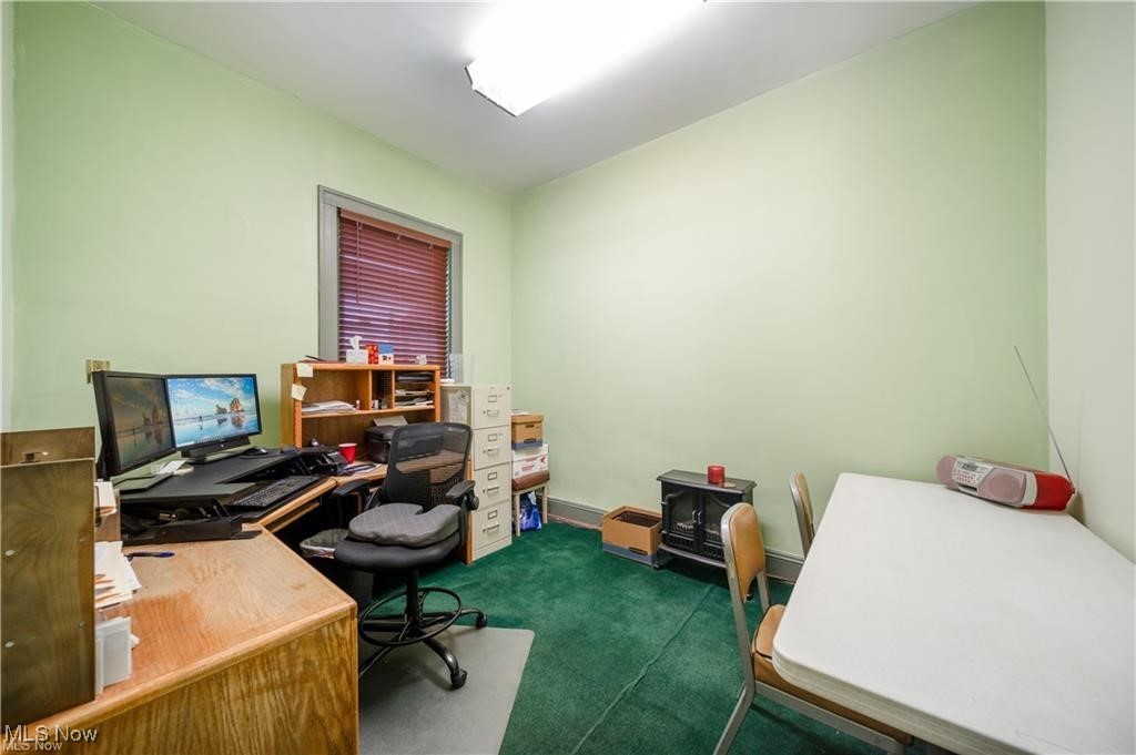 Geneva Sec 02 - Commercial Lease