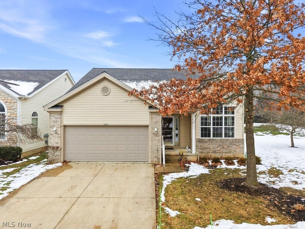 Photo of 2551 Edgebrook Crossing Xing, Twinsburg, OH 44087 (MLS # 5188020)