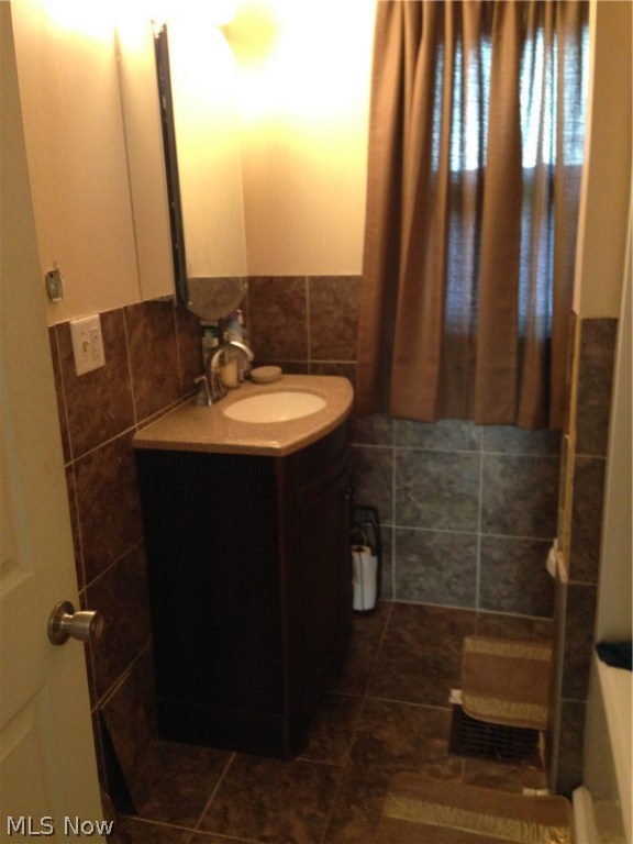 Creed & Morrison 03 - Residential