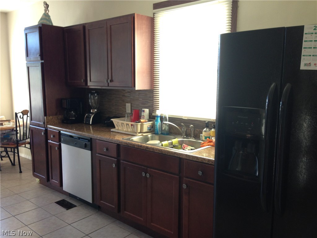 Creed & Morrison 03 - Residential