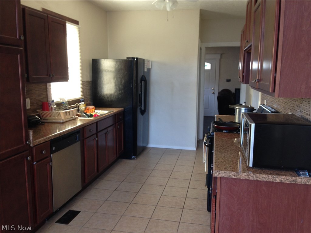 Creed & Morrison 03 - Residential