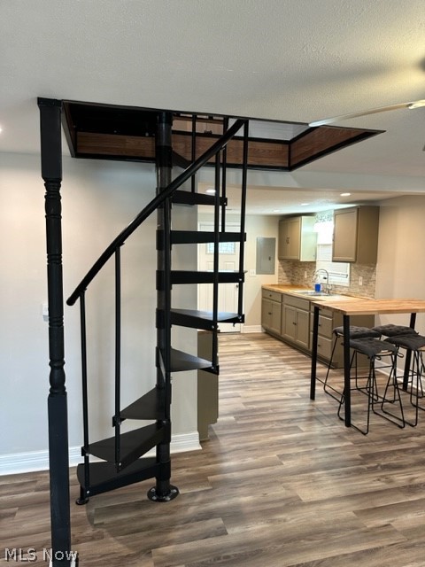 Sharon Ave Sub - Residential