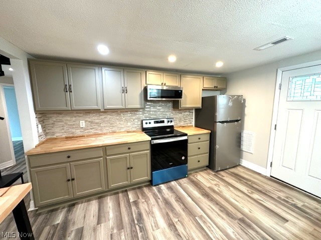 Sharon Ave Sub - Residential