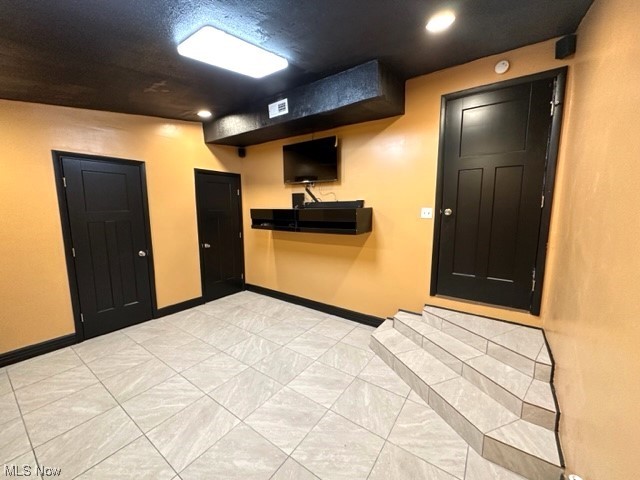 Sharon Ave Sub - Residential