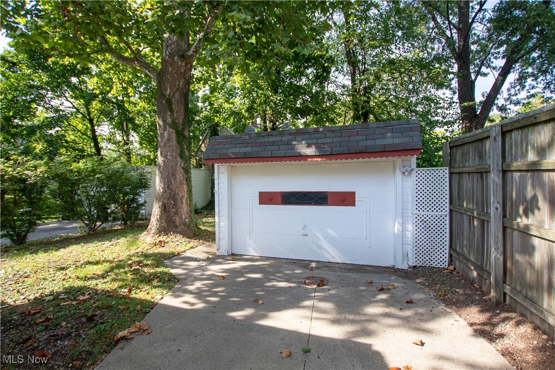 3709 Woodridge Road, Cleveland Heights, Ohio image 32