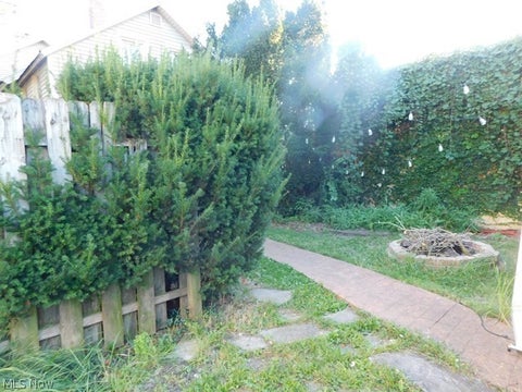Tiny photo for 75 E Bridge Street, Berea, OH 44017 (MLS # 5240527)