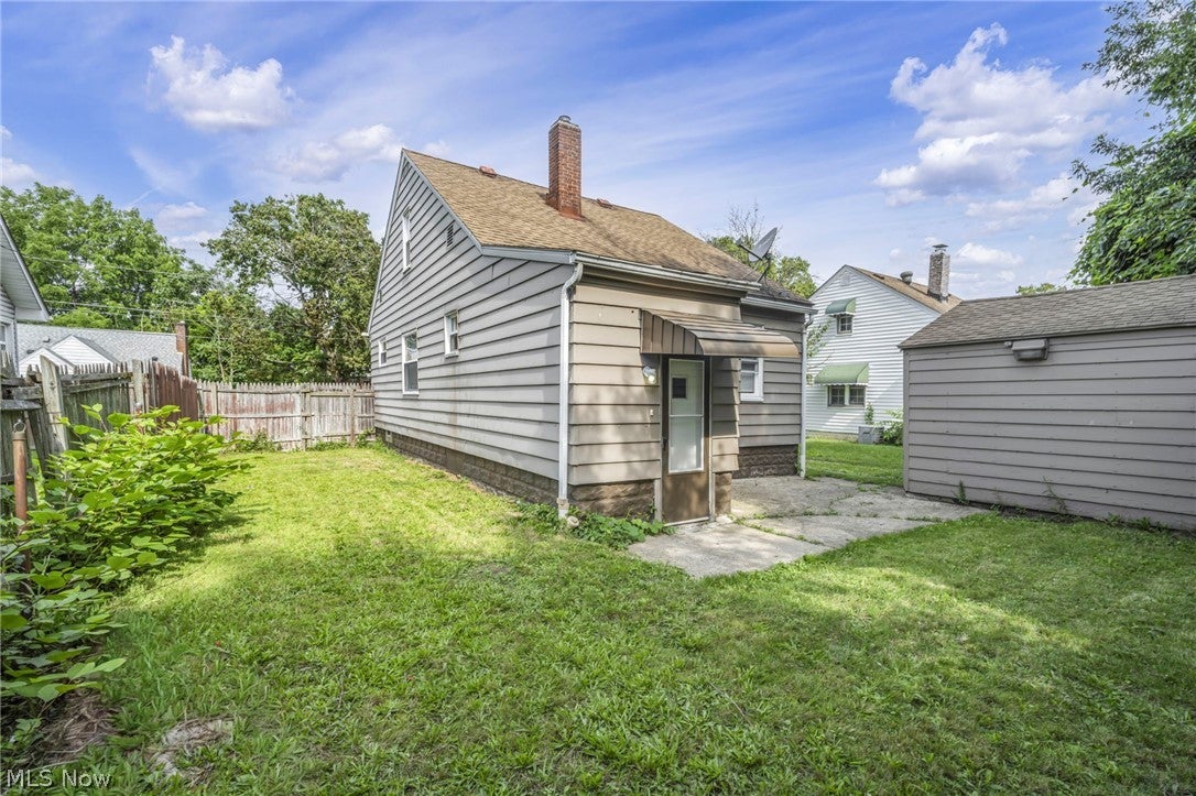 1247 Dietz Avenue