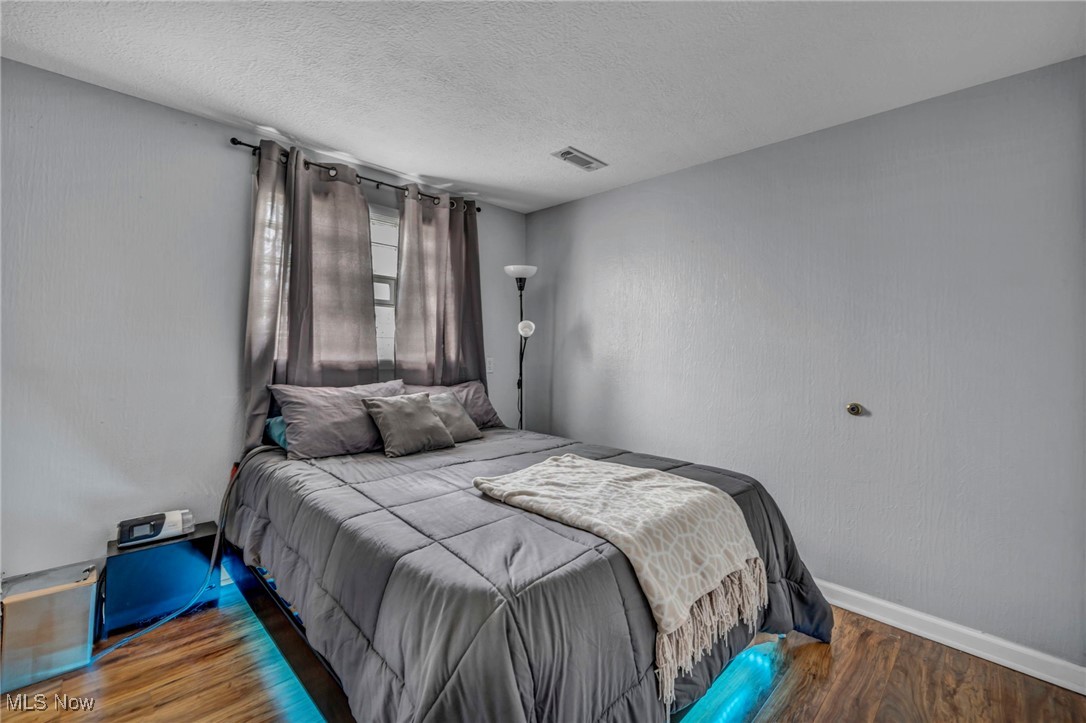3511 Kneirim Drive, Lorain, Ohio image 29