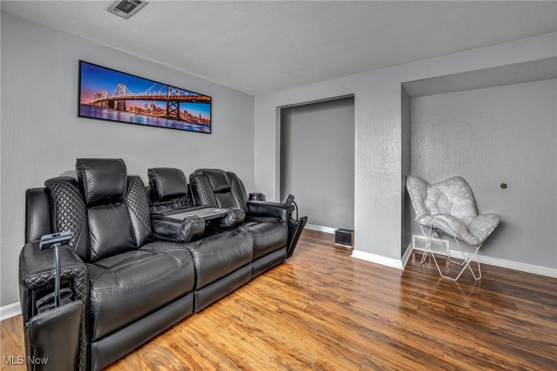 3511 Kneirim Drive, Lorain, Ohio image 26