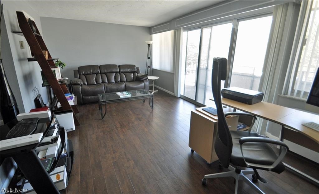 The Carlyle - Residential