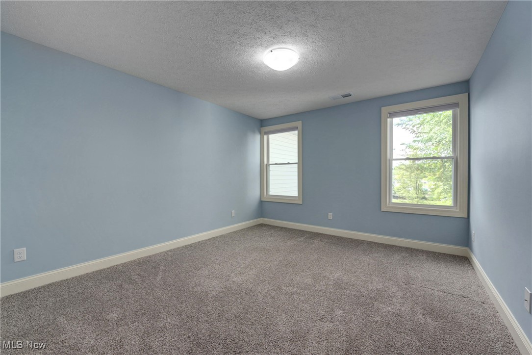 32021 Tuscan Lane #15, Avon Lake, Ohio image 33