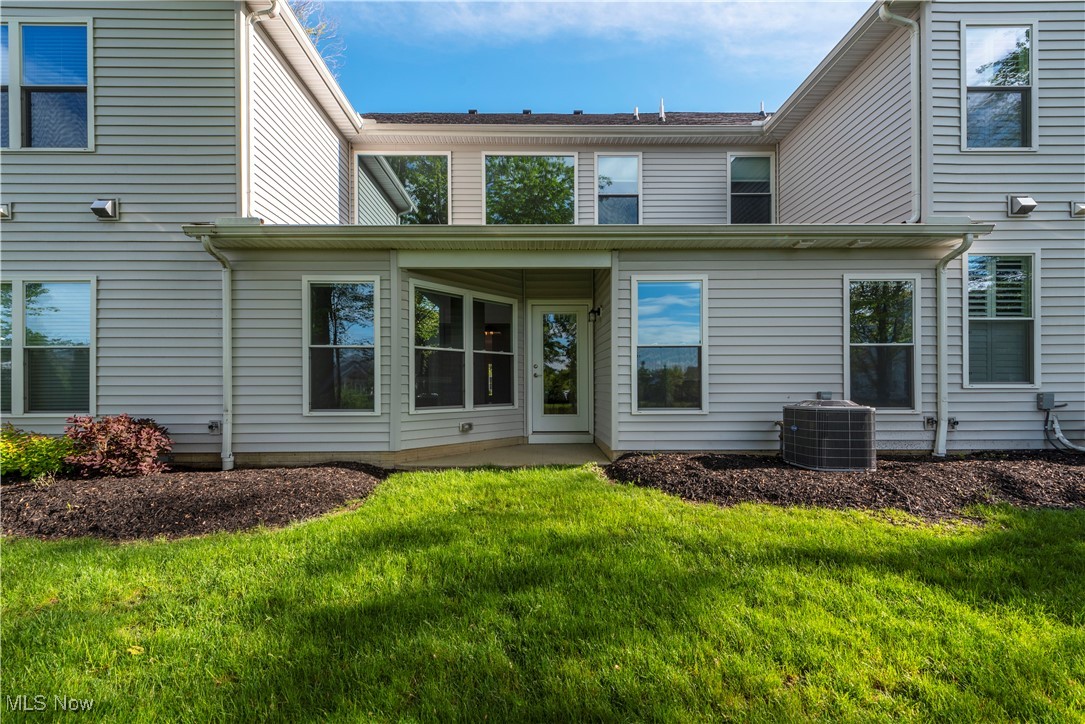 32021 Tuscan Lane #15, Avon Lake, Ohio image 43