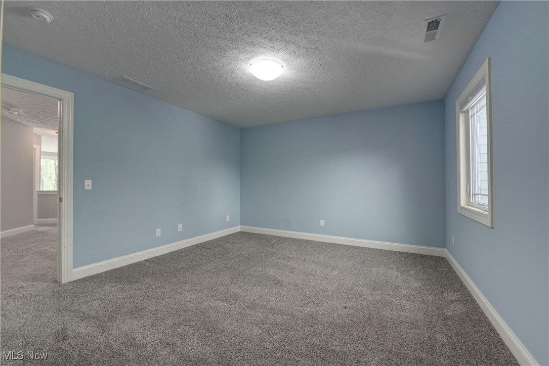 32021 Tuscan Lane #15, Avon Lake, Ohio image 30