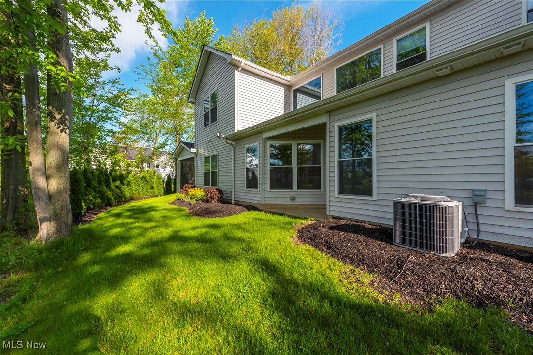 32021 Tuscan Lane #15, Avon Lake, Ohio image 42