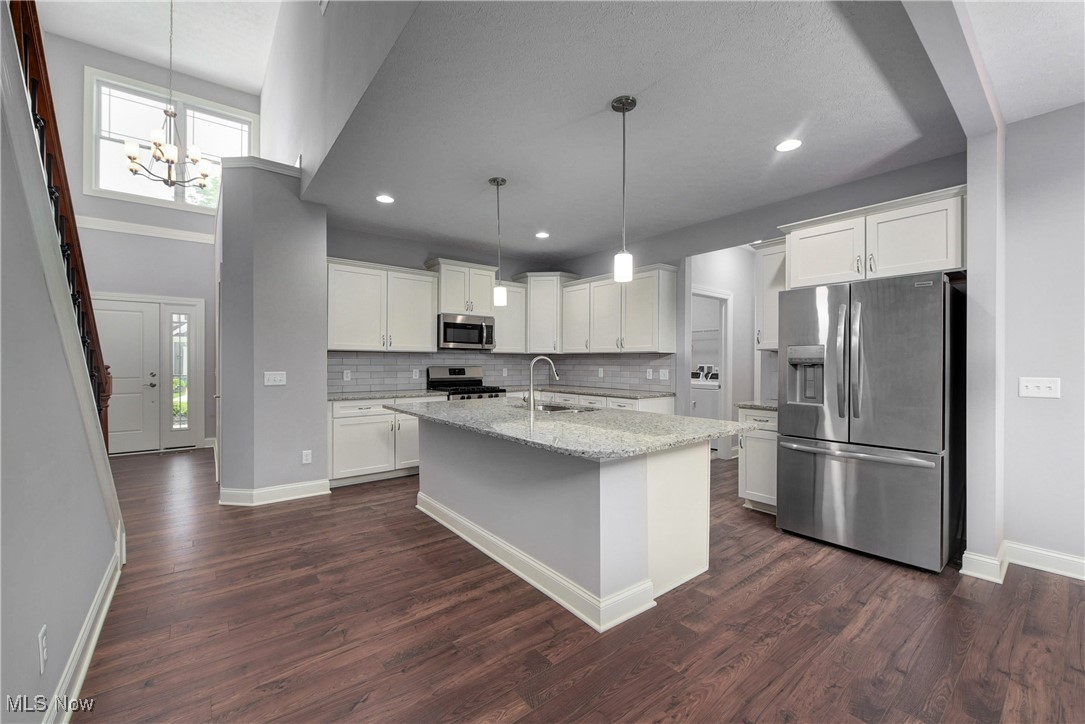 32021 Tuscan Lane #15, Avon Lake, Ohio image 7