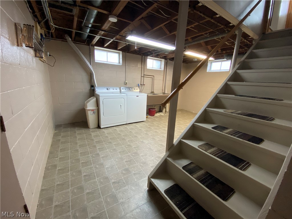 Mirror Lake - Residential