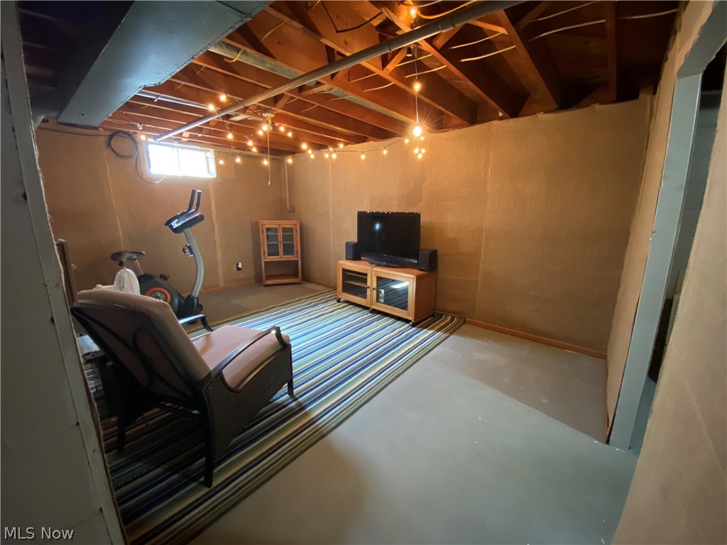 Mirror Lake - Residential