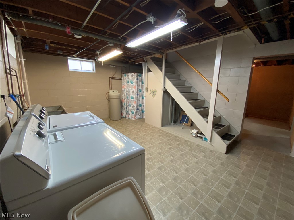 Mirror Lake - Residential