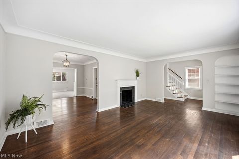 Tiny photo for 3889 Grenville Road, University Heights, OH 44118 (MLS # 5221506)