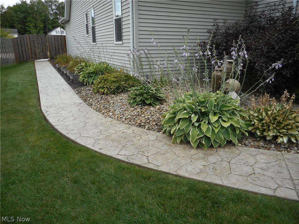 Arrowhead Trail - Residential