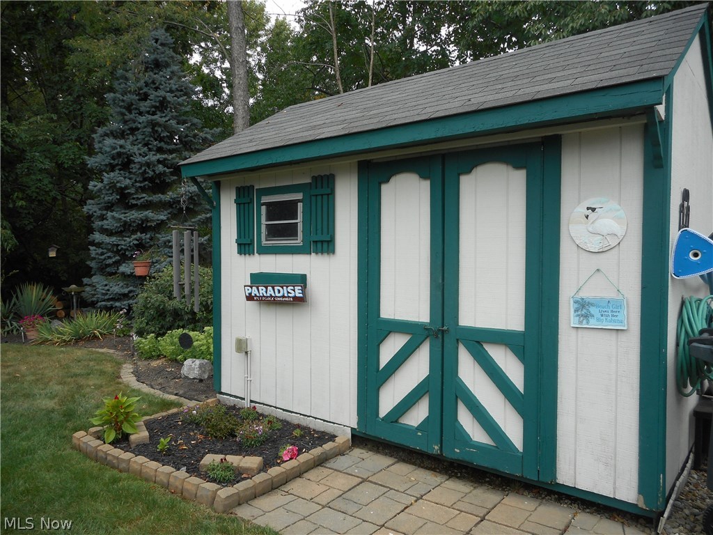 Arrowhead Trail - Residential