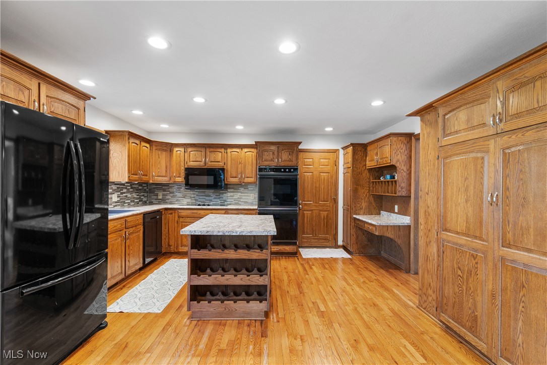 5197 Dungannon Circle, Canton, Ohio image 13