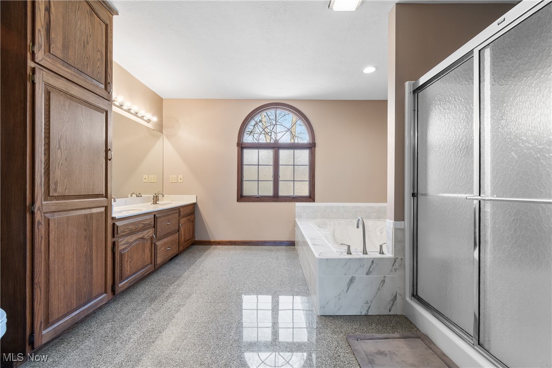 5197 Dungannon Circle, Canton, Ohio image 20