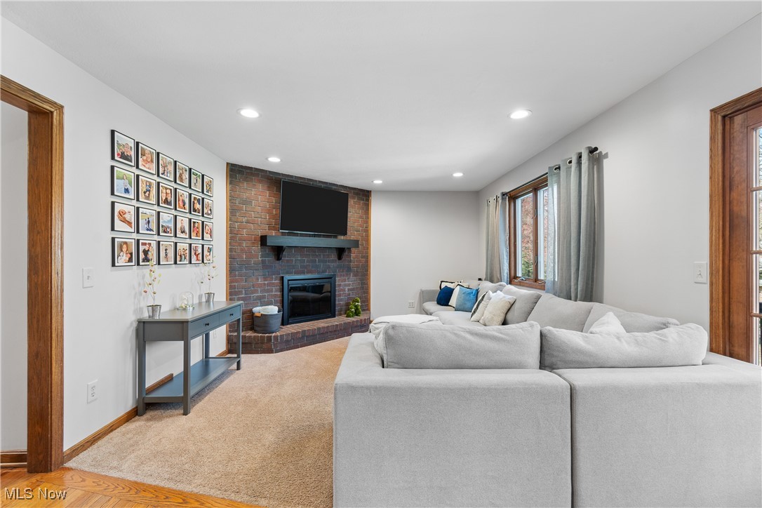 5197 Dungannon Circle, Canton, Ohio image 10