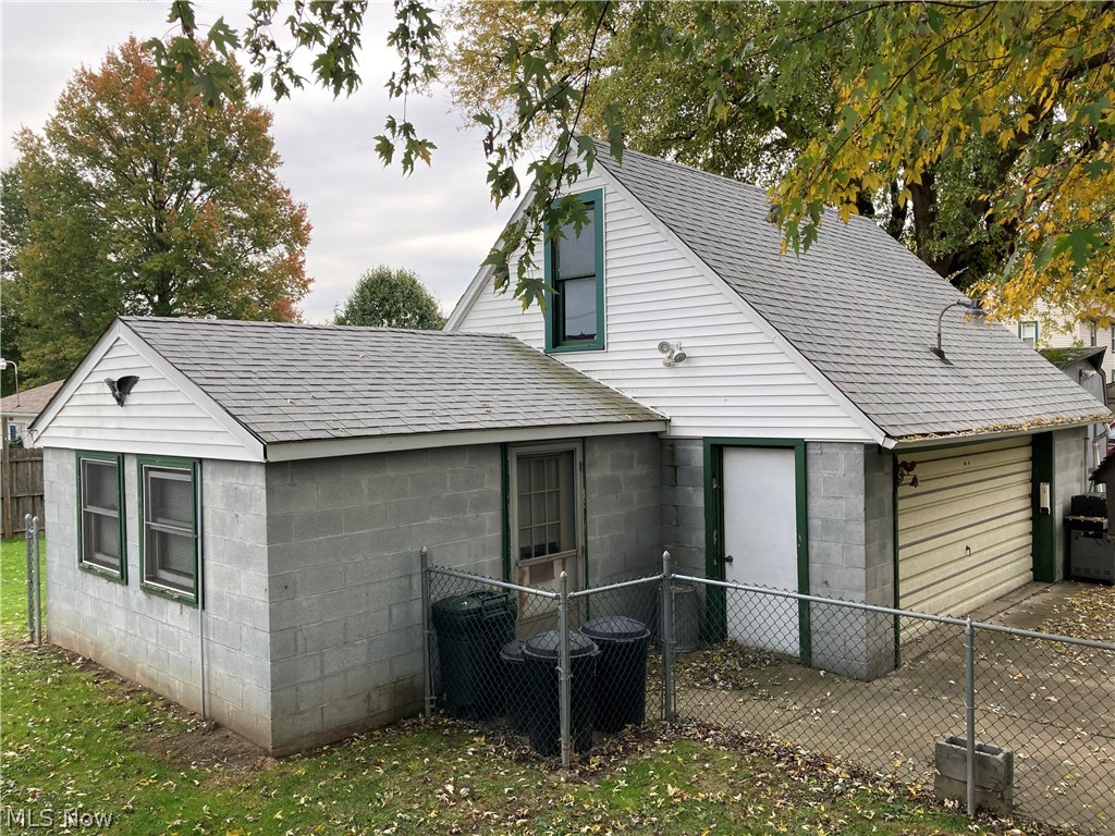 Niles City - Residential