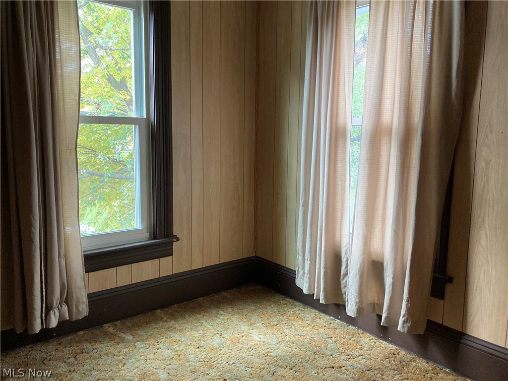 Niles City - Residential