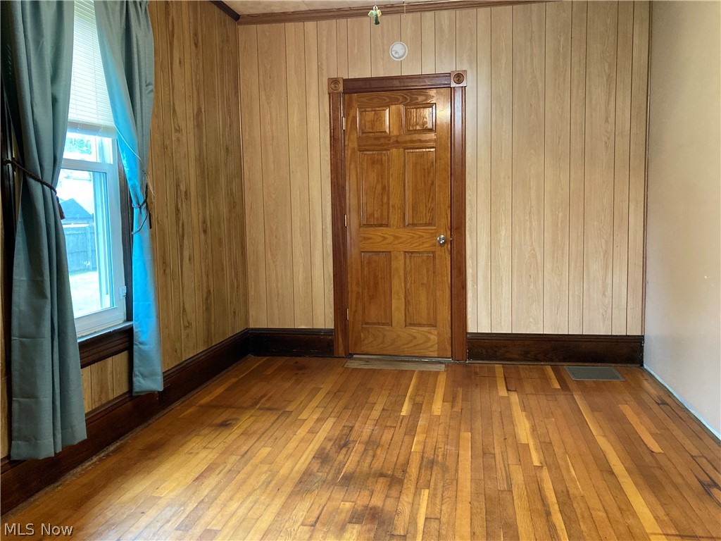 Niles City - Residential