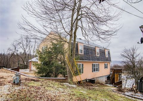 Tiny photo for 32 Ashwood Place, Vienna, WV 26105 (MLS # 5174701)