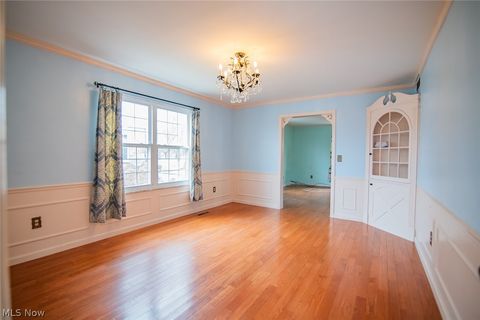 Tiny photo for 32 Ashwood Place, Vienna, WV 26105 (MLS # 5174701)