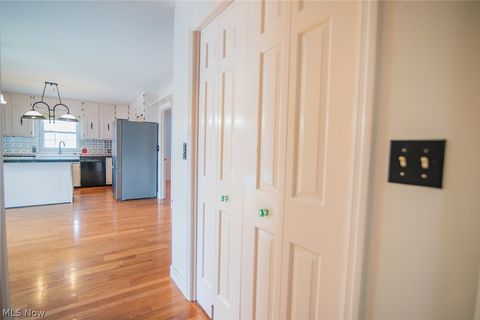 Tiny photo for 32 Ashwood Place, Vienna, WV 26105 (MLS # 5174701)